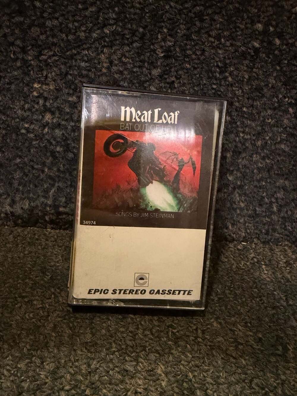 Meat Loaf - Bat Out Of Hell Cassette Tape (Epic PET34974)
